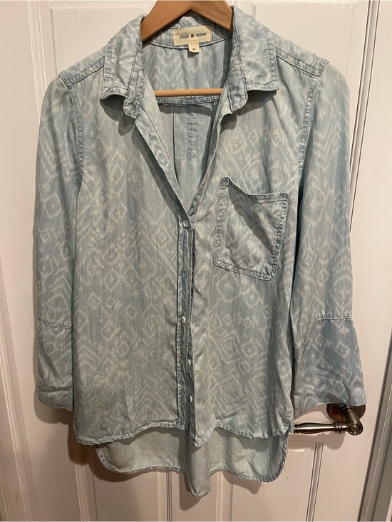 cloth & stone Tops - Cloth & Stone Light Blue Women’s  Shirt M